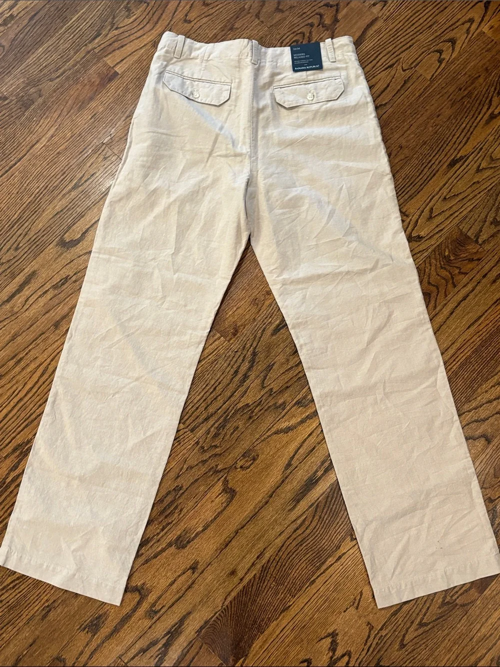 Banana Republic “modern relaxed